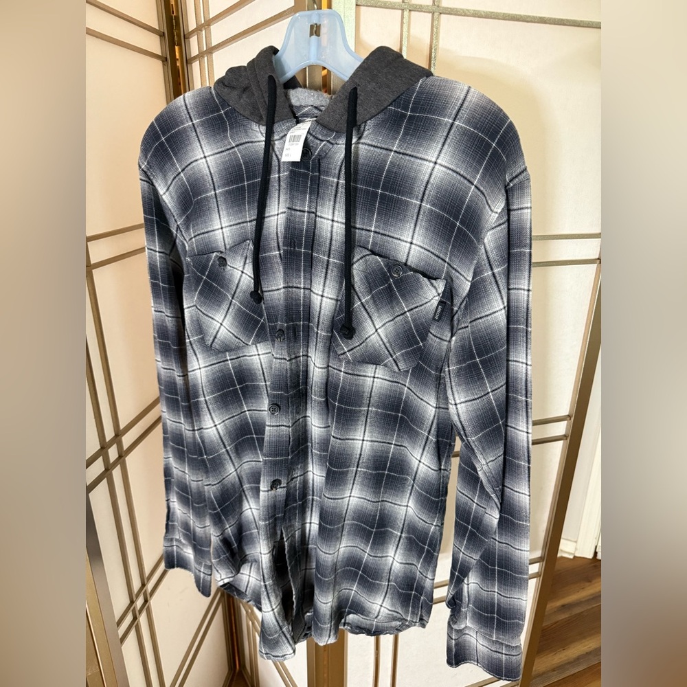 NWT Valor Collective Mens Black/Gray Plaid Casual 90s Grunge-style Shirt - Large